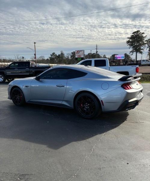 Ford Mustang GT Premium Coupe 2024