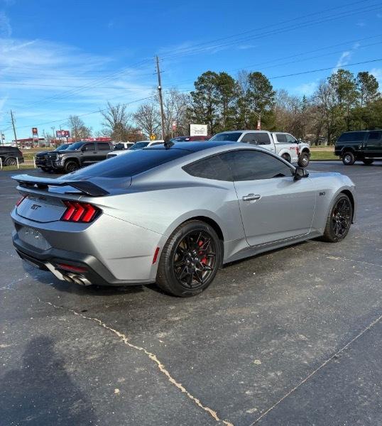 Ford Mustang GT Premium Coupe 2024