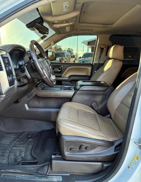 GMC Sierra 1500 Denali Crew Cab Short Box 4WD 2017