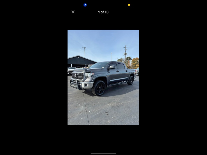 Toyota Tundra SR5 5.7L V8 FFV CrewMax 4WD 2017