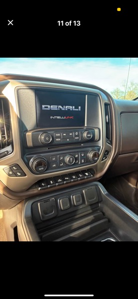 GMC Sierra 2500HD Denali Crew Cab 4WD 2018