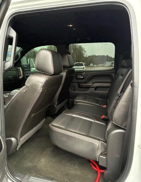 GMC Sierra 2500HD Denali Crew Cab 4WD 2016