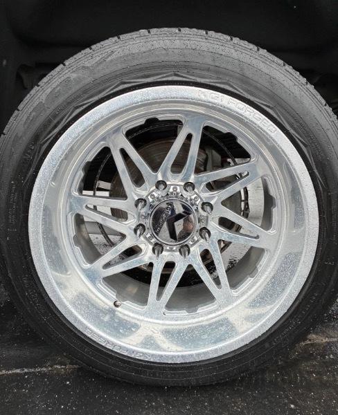 GMC Sierra 2500HD Denali Crew Cab 4WD 2016