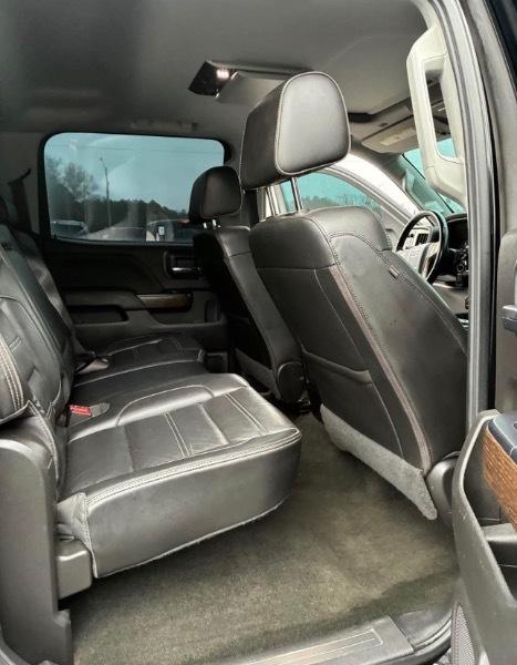 GMC Sierra 2500HD Denali Crew Cab 4WD 2017