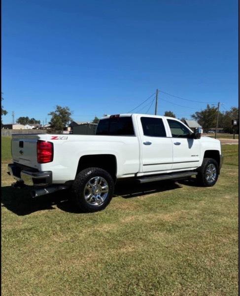 Chevrolet Silverado 2500HD LTZ Crew Cab Long Box 4WD 2019
