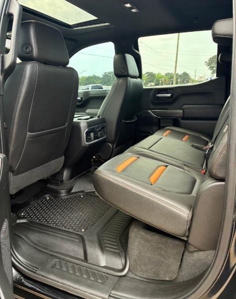 GMC Sierra 1500 AT4 Crew Cab Long Box 4WD 2019