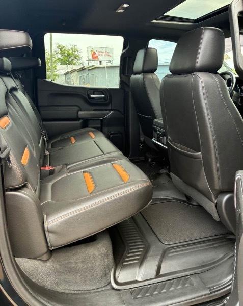 GMC Sierra 1500 AT4 Crew Cab Long Box 4WD 2019