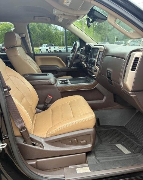 GMC Sierra 1500 Denali Crew Cab Short Box 4WD 2017