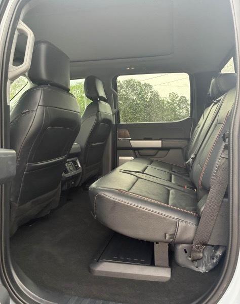 Ford F-250 SD XL Crew Cab 4WD 2024