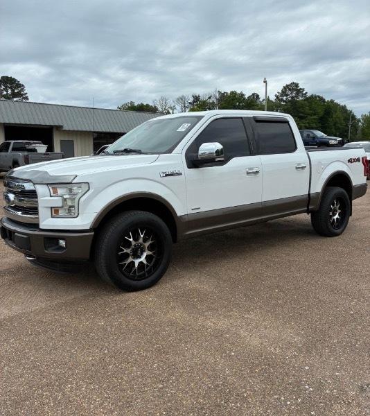 Ford F-150 XL SuperCrew 5.5-ft. Bed 4WD 2015
