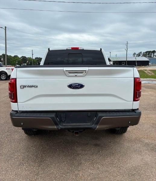 Ford F-150 XL SuperCrew 5.5-ft. Bed 4WD 2015