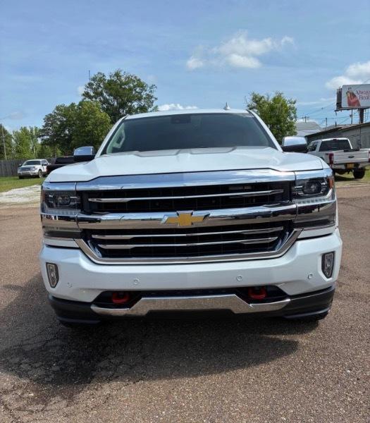 Chevrolet Silverado 1500 High Country Crew Cab Short Box 4WD 2018
