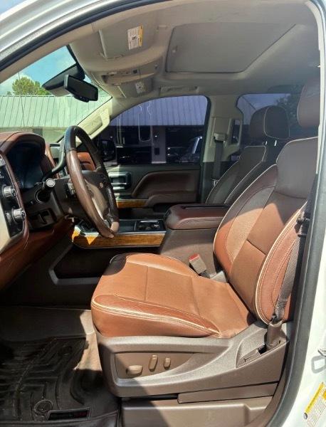Chevrolet Silverado 1500 High Country Crew Cab Short Box 4WD 2018