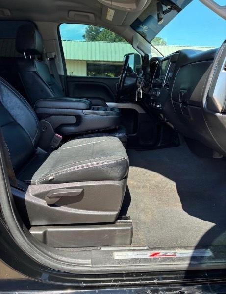 Chevrolet Silverado 2500HD LT Crew Cab Long Box 4WD 2019