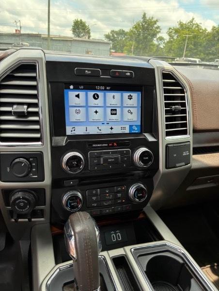 Ford F-150 Lariat SuperCrew 5.5-ft. Bed 4WD 2016