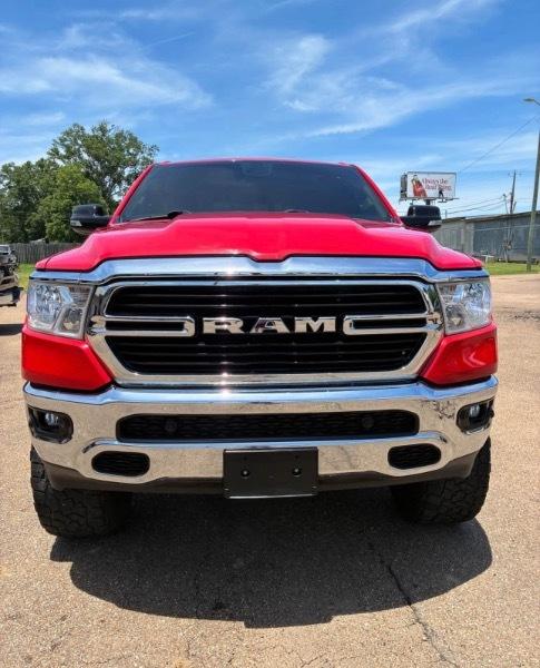 RAM 1500 Big Horn Crew Cab SWB 4WD 2021