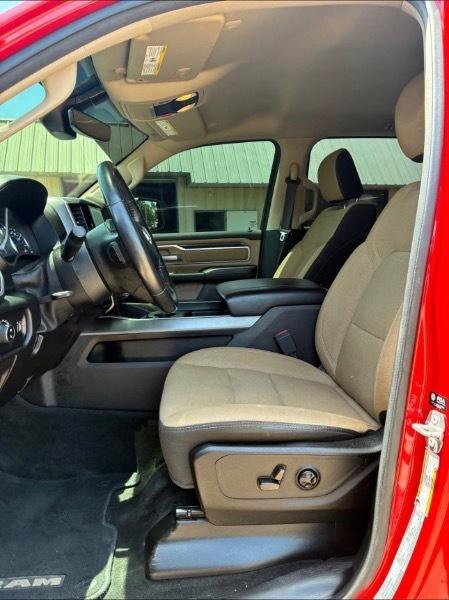 RAM 1500 Big Horn Crew Cab SWB 4WD 2021