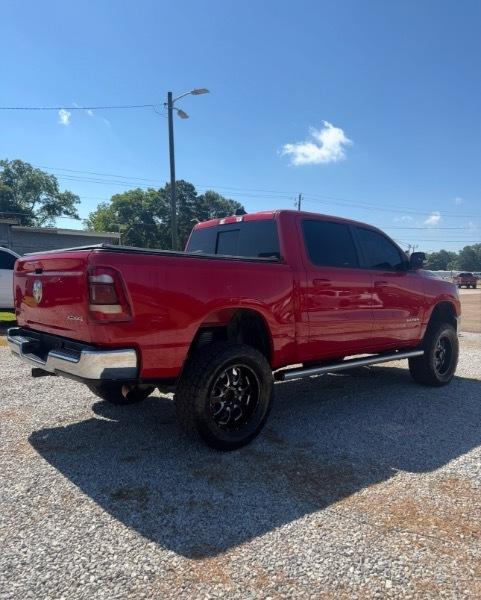 RAM 1500 Big Horn Crew Cab SWB 4WD 2021