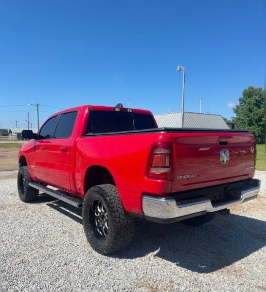 RAM 1500 Big Horn Crew Cab SWB 4WD 2021