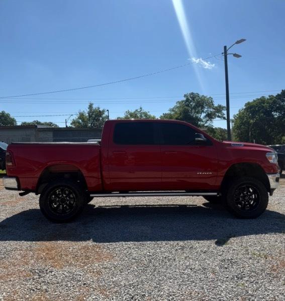 RAM 1500 Big Horn Crew Cab SWB 4WD 2021