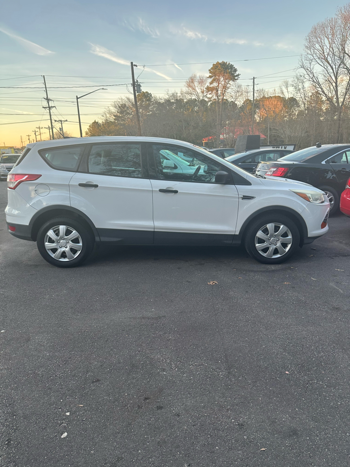 Ford Escape  2013