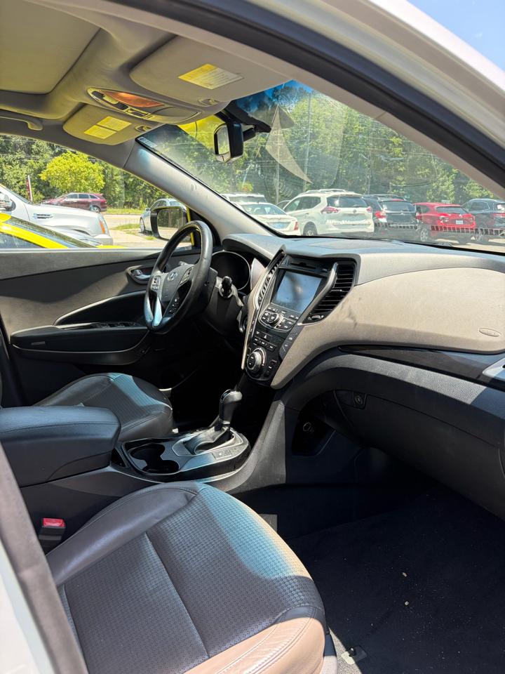 Hyundai Santa Fe  2013