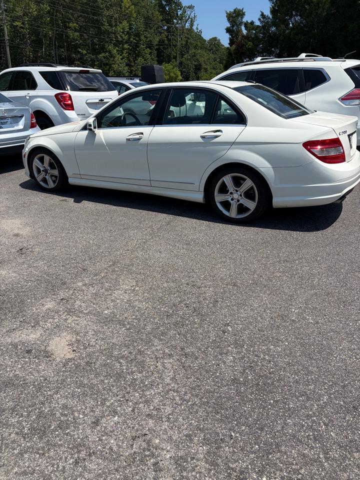 Mercedes-Benz C-Class  2011