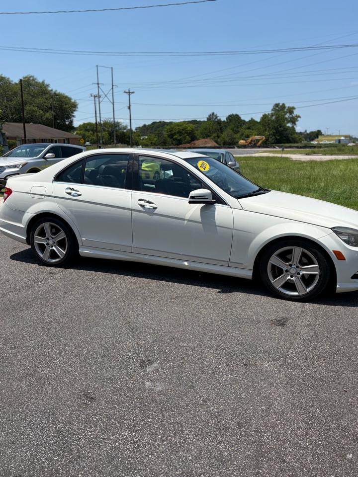 Mercedes-Benz C-Class  2011