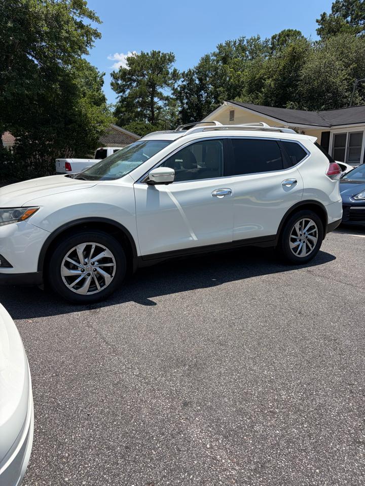 Nissan Rogue  2015