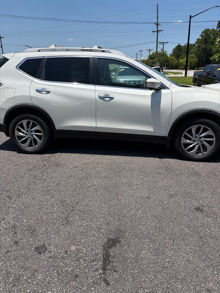 Nissan Rogue  2015