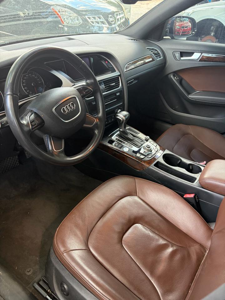 Audi A4  2014