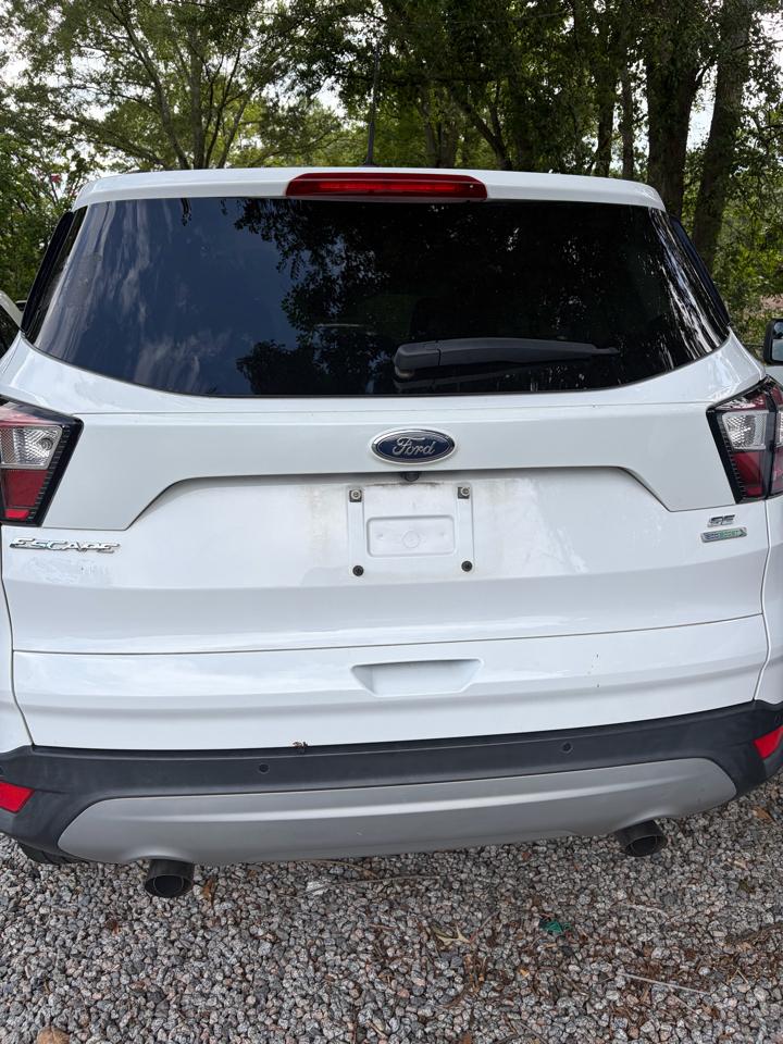 Ford Escape  2017