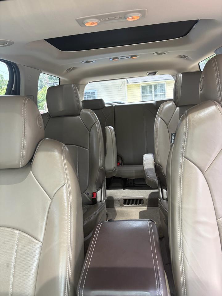 GMC Acadia  2013