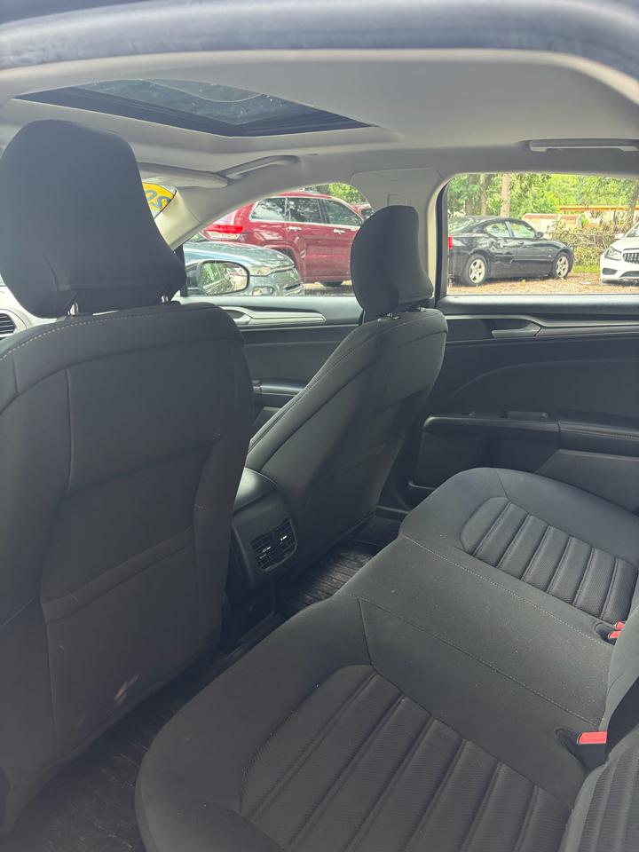 Ford Fusion Hybrid SE 2019