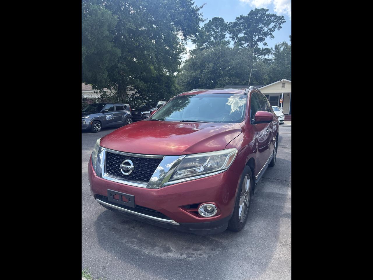 Nissan Pathfinder  2014