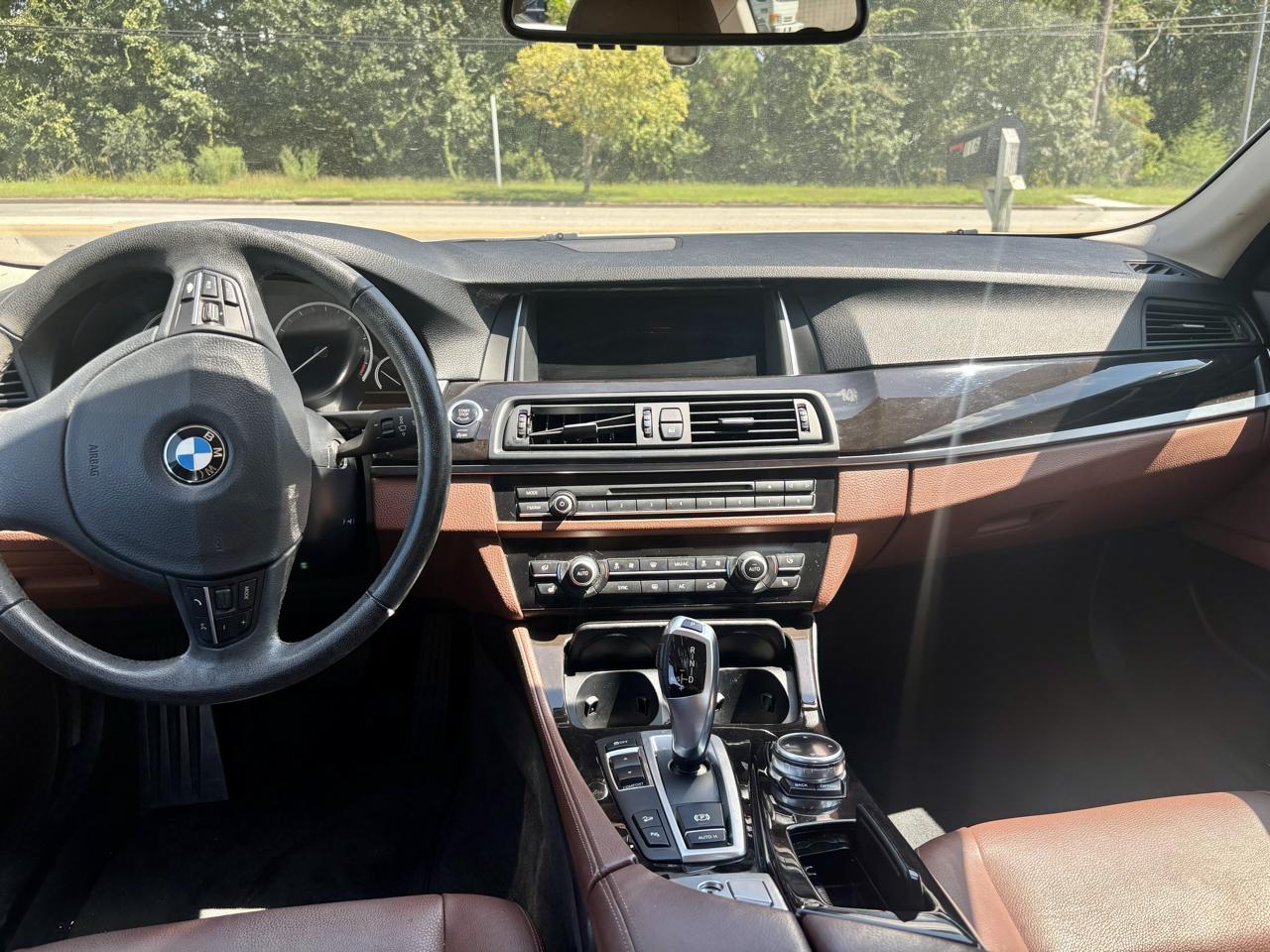 BMW 5-Series  2014