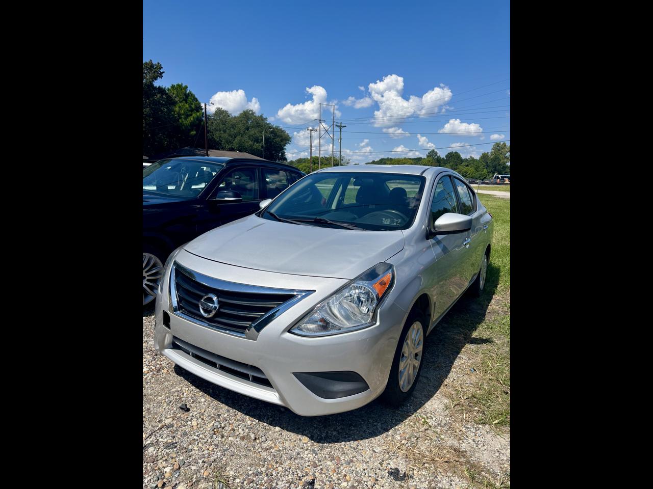 Nissan Versa 1.6 S 5M 2019