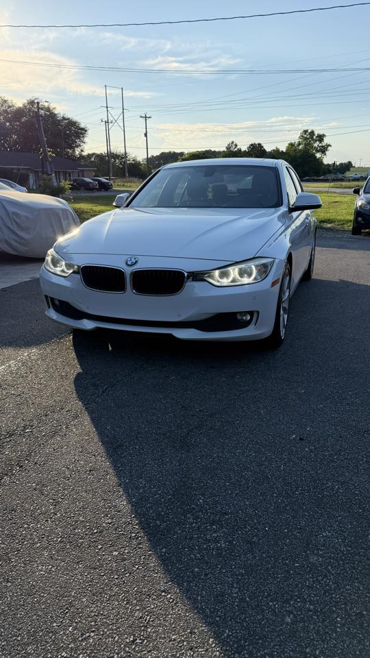 BMW 3-Series 320i Sedan 2015