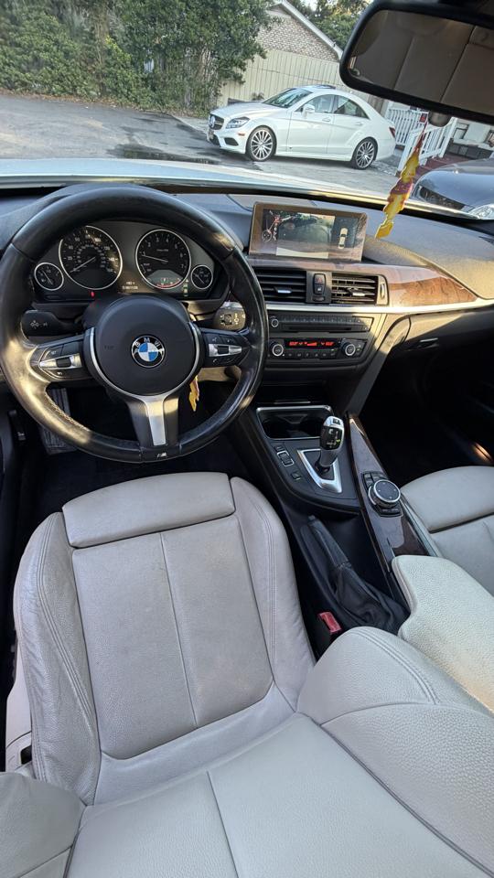 BMW 3-Series 320i Sedan 2015