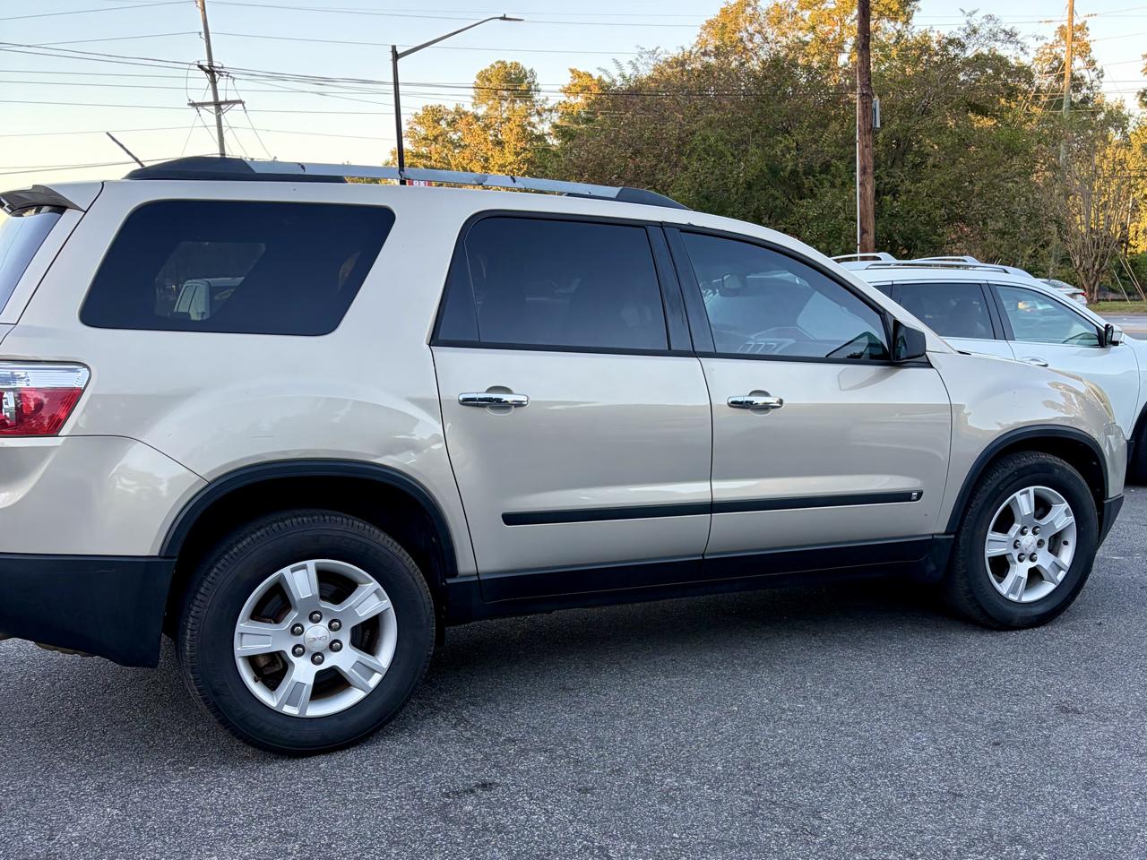 GMC Acadia SL FWD 2010