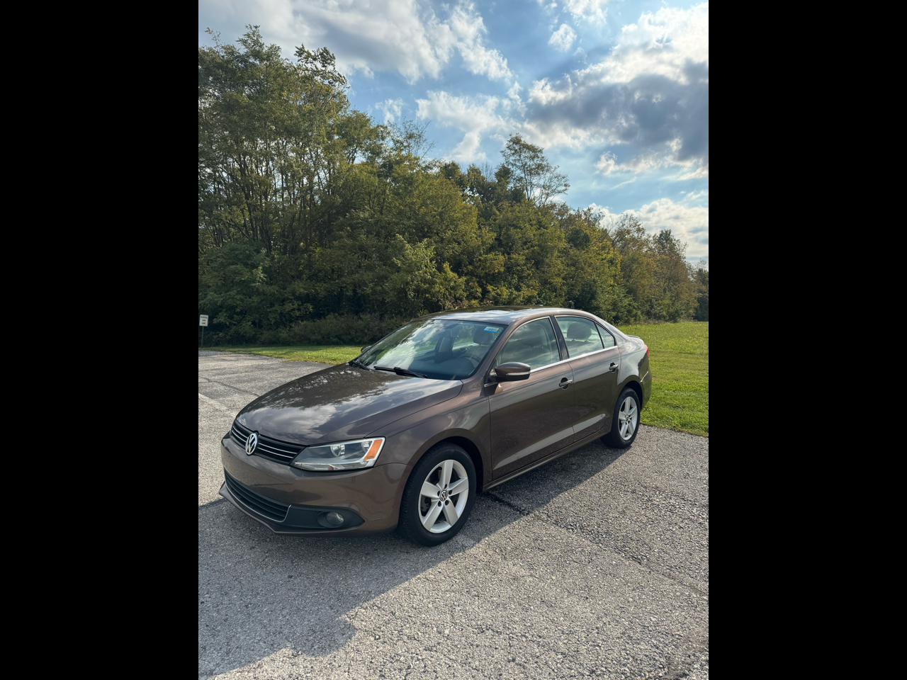 2012 Volkswagen Jetta Sedan 4dr 2.0L Turbo DSG