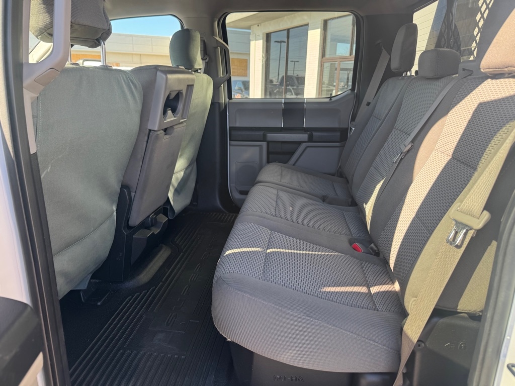 Ford F-250 SD XLT Crew Cab 4WD 2017