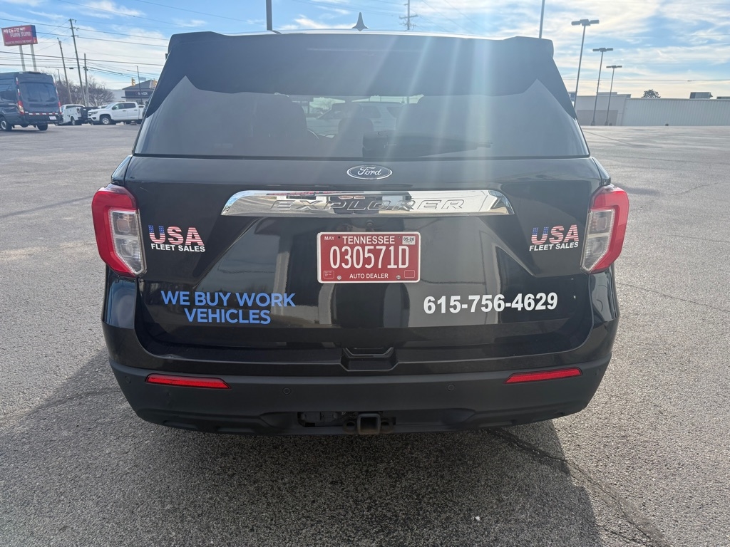 Ford Explorer Base AWD 2021