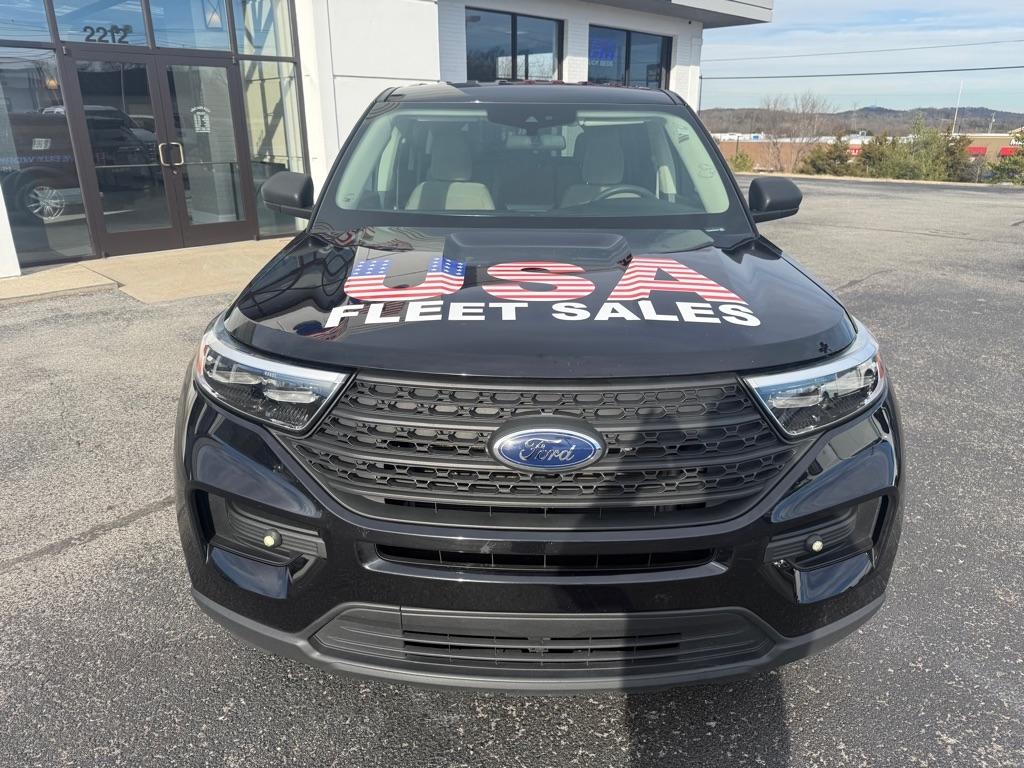 Ford Explorer Base AWD 2021