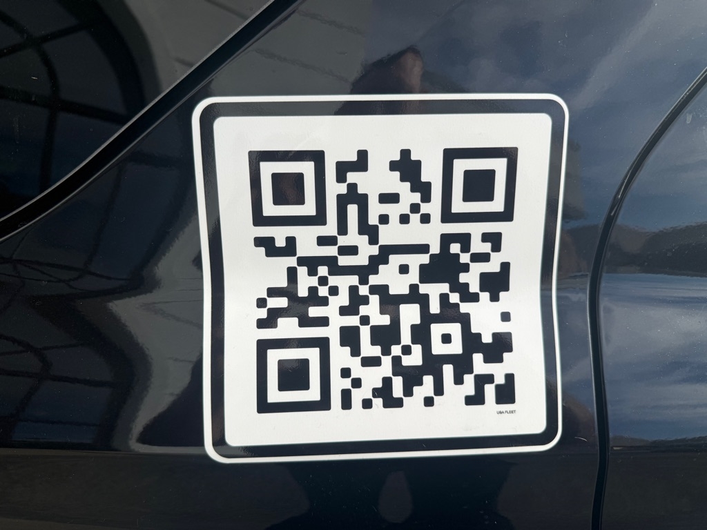 Ford Explorer Base AWD 2021