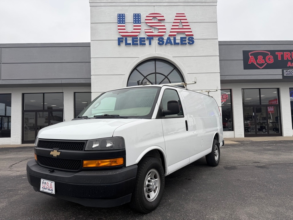 2018 Chevrolet Express Cargo Work Van's photo