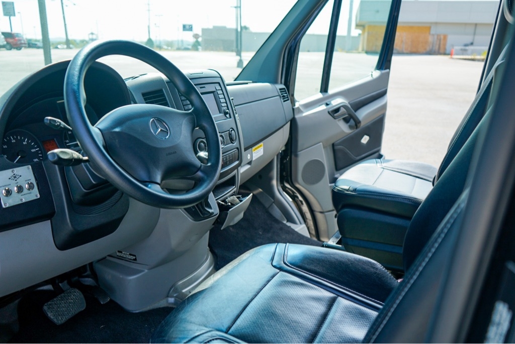 Mercedes-Benz Sprinter 3500 170-in. WB 2016