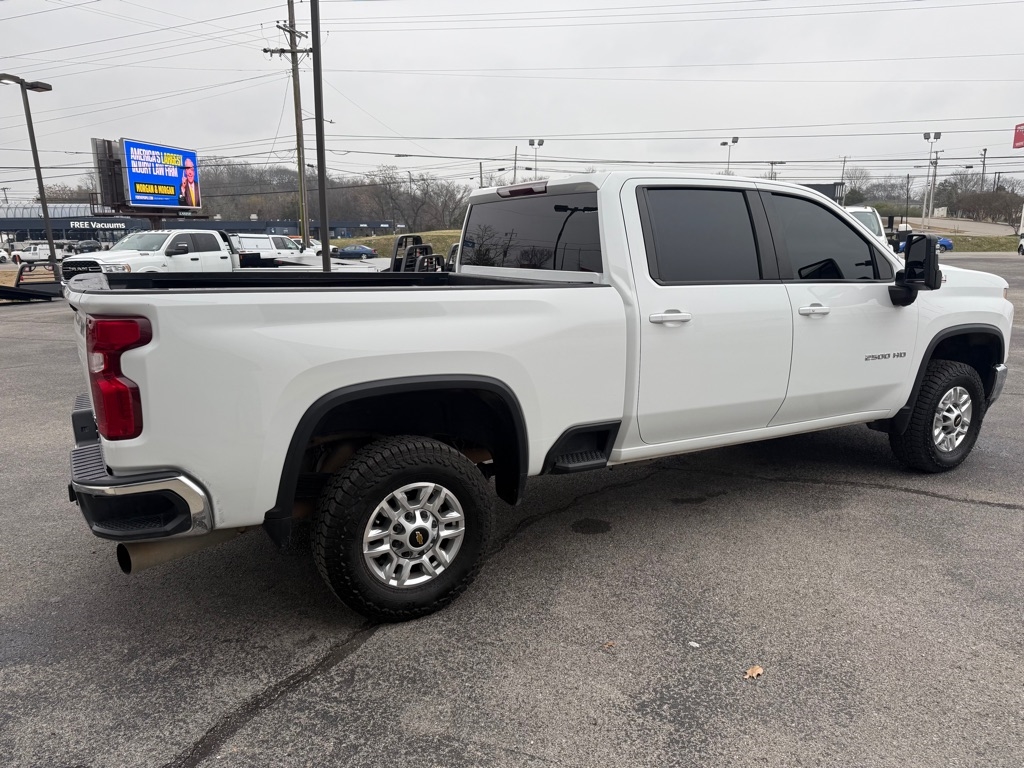 Chevrolet Silverado 2500HD LT Crew Cab Long Box 4WD 2023
