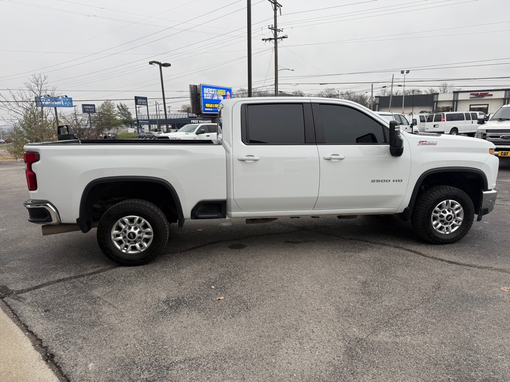 Chevrolet Silverado 2500HD LT Crew Cab Long Box 4WD 2023