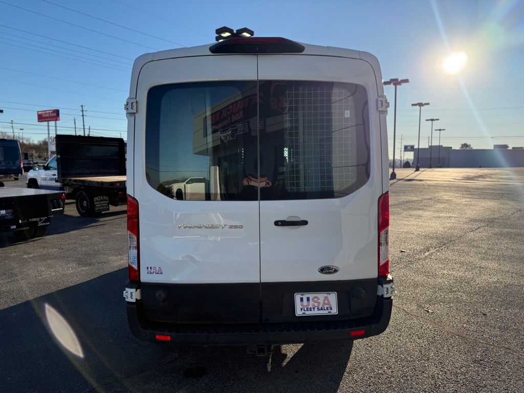 Ford Transit 250 Van Med. Roof w/Sliding Pass. 130-in. WB 2020